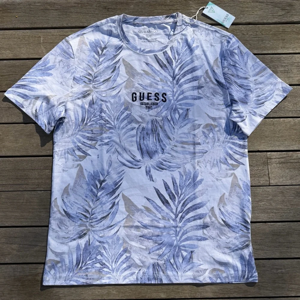 GUESS White & Light Blue Palm-Print Short Sleeve Tee - Picture 12 of 12